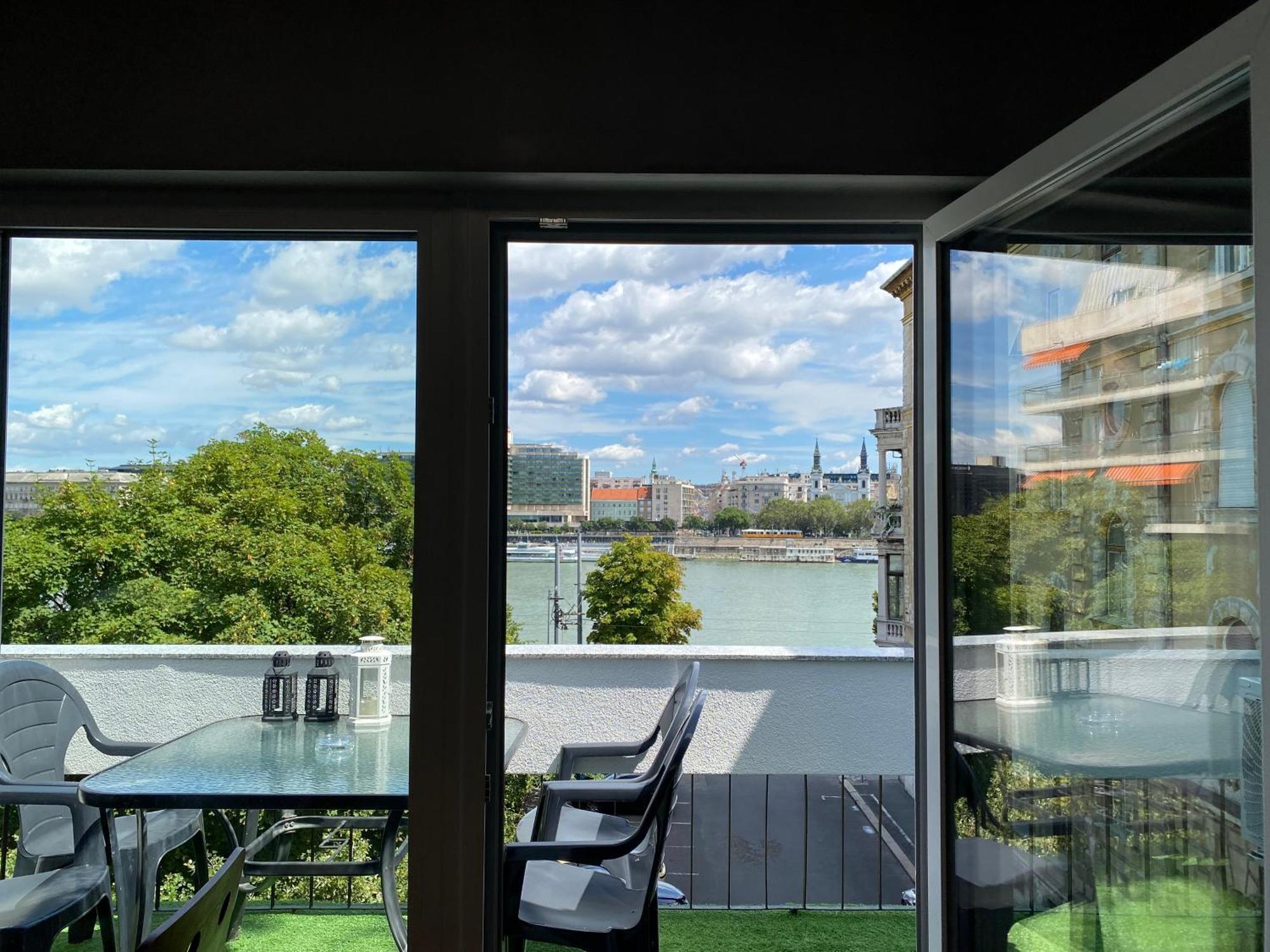 בודפשט Danube View Artapartment With Balcony מראה חיצוני תמונה